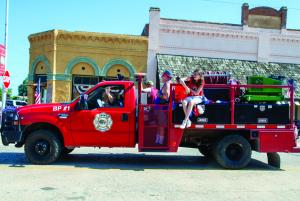 parade-273